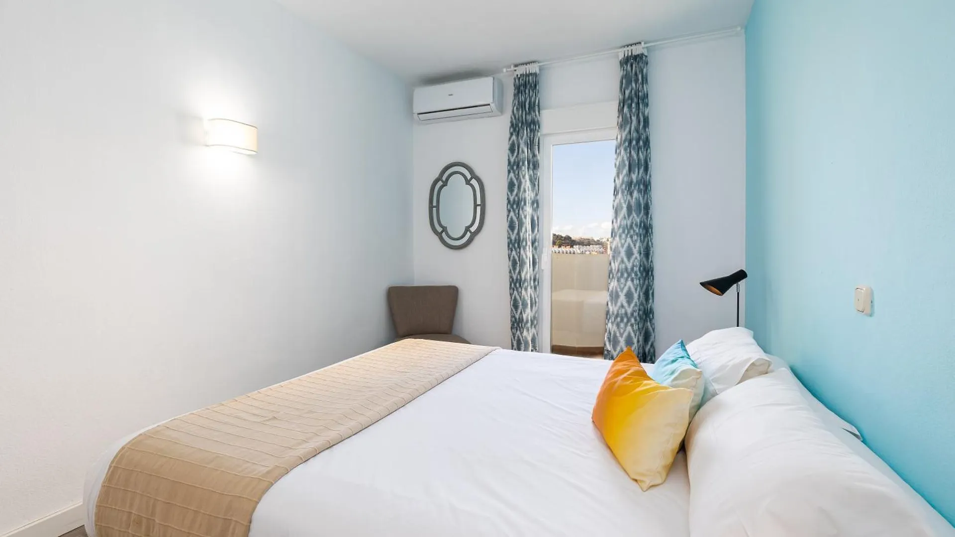 Holidays2Benal Beach Terraza Solarium Benalmadena 0*,