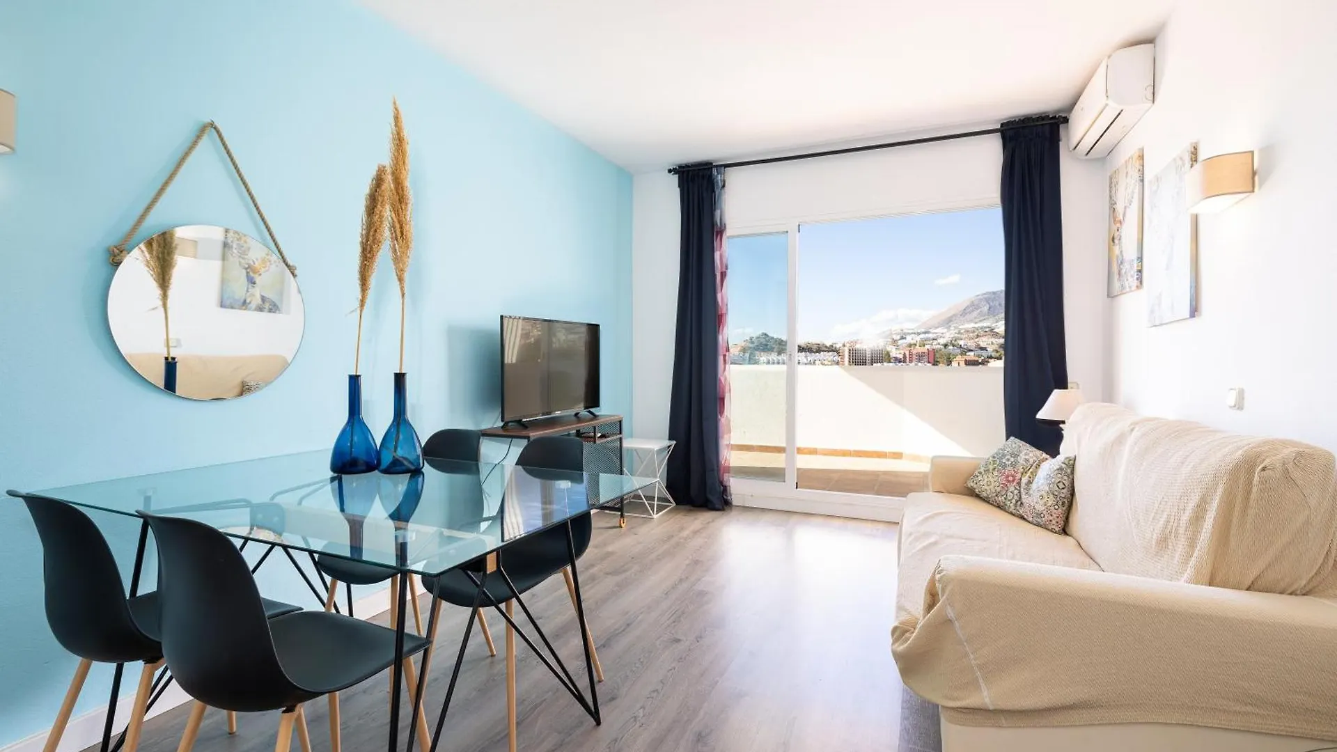 Holidays2Benal Beach Terraza Solarium Benalmadena Apartment