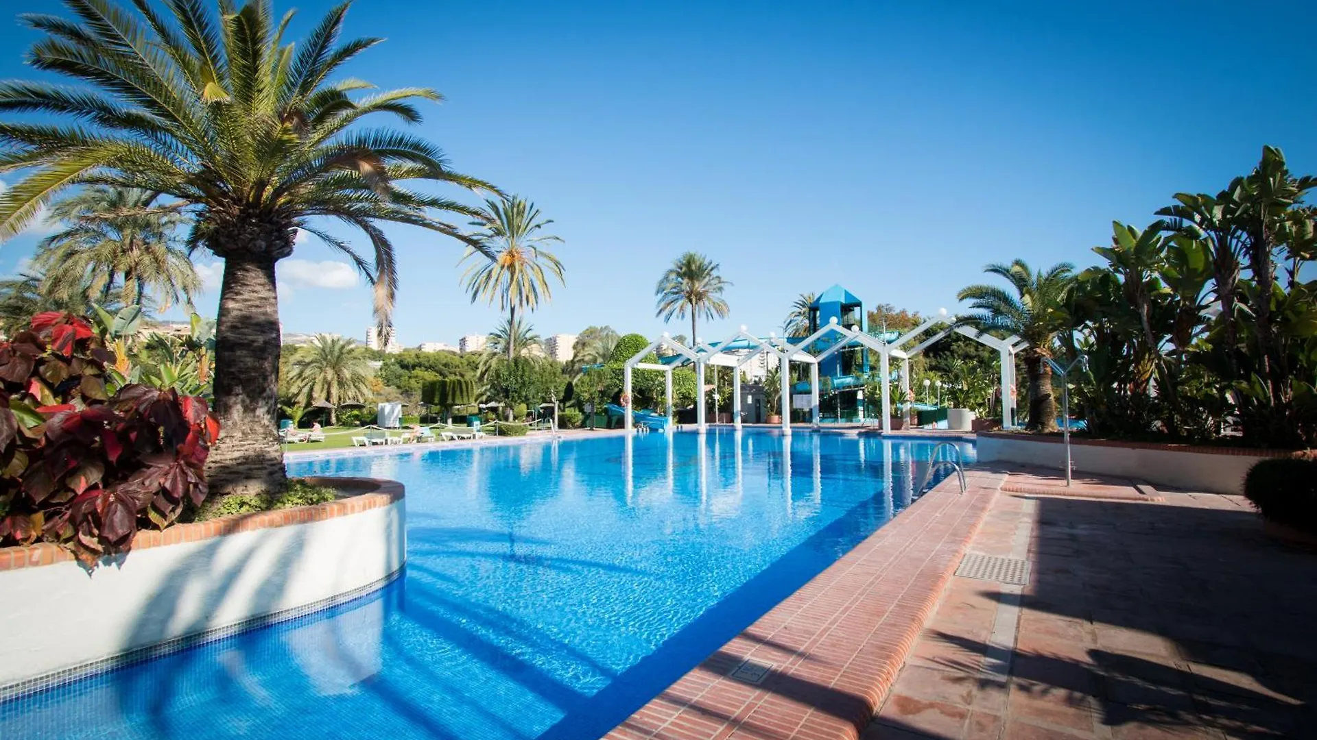 Apartment Holidays2Benal Beach Terraza Solarium Benalmadena Spain